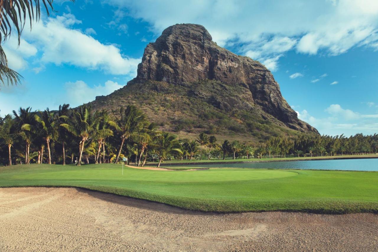 Paradis Beachcomber Golf Resort & Spa Le Morne Exterior foto