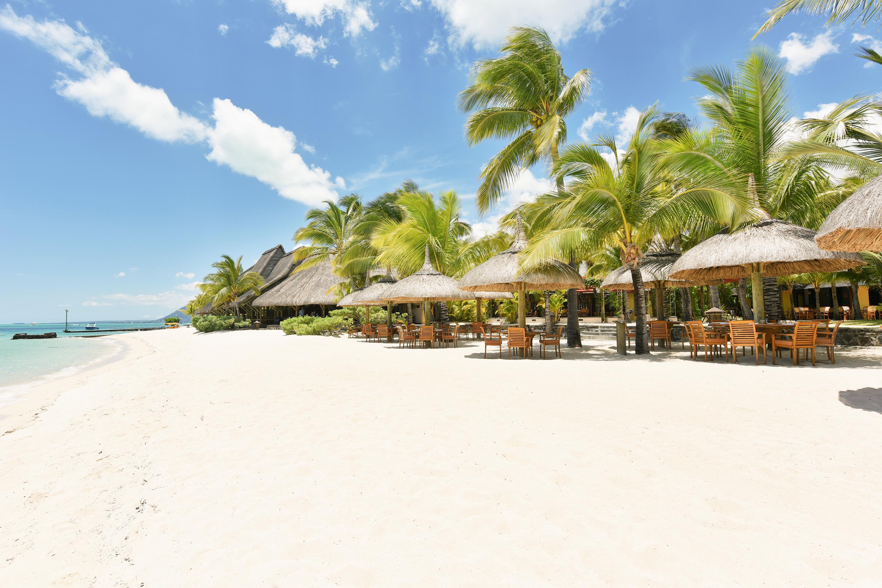 Paradis Beachcomber Golf Resort & Spa Le Morne Exterior foto