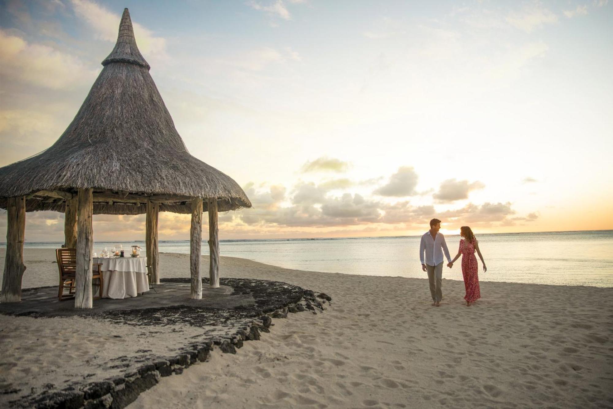 Paradis Beachcomber Golf Resort & Spa Le Morne Exterior foto