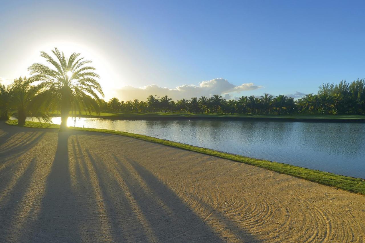 Paradis Beachcomber Golf Resort & Spa Le Morne Exterior foto